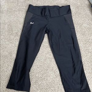 Under armor cropped leggings
